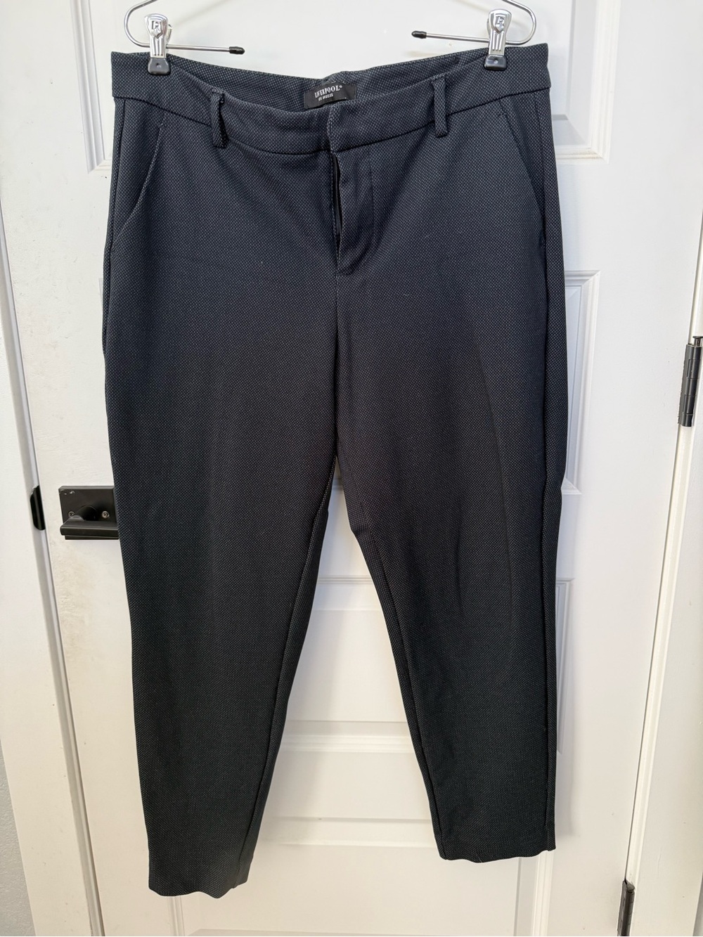 Liverpool Men's Dark Textured Dress Pants - Black